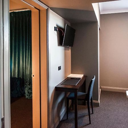 Criterion Hotel Sale Luaran gambar