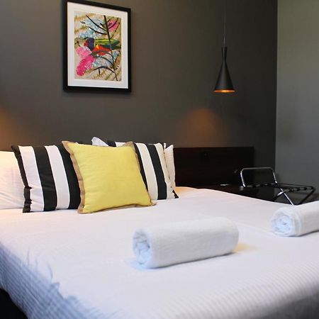 Criterion Hotel Sale Luaran gambar