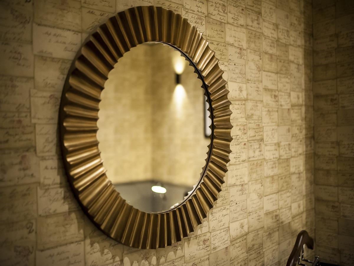 Criterion Hotel Sale Luaran gambar