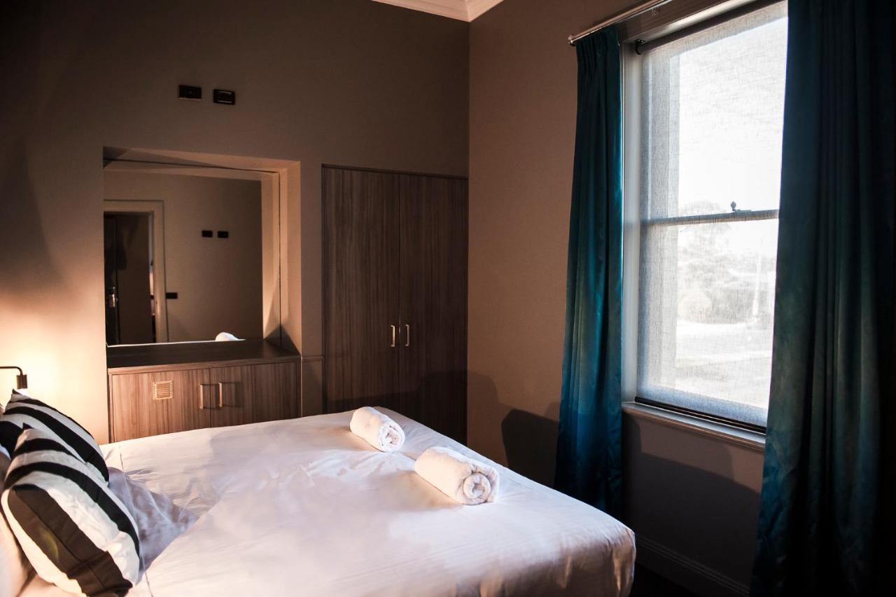 Criterion Hotel Sale Luaran gambar